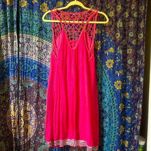 Airy bright pink satin summer party dress with crochet straps and sequins. - Picture 4 of 7